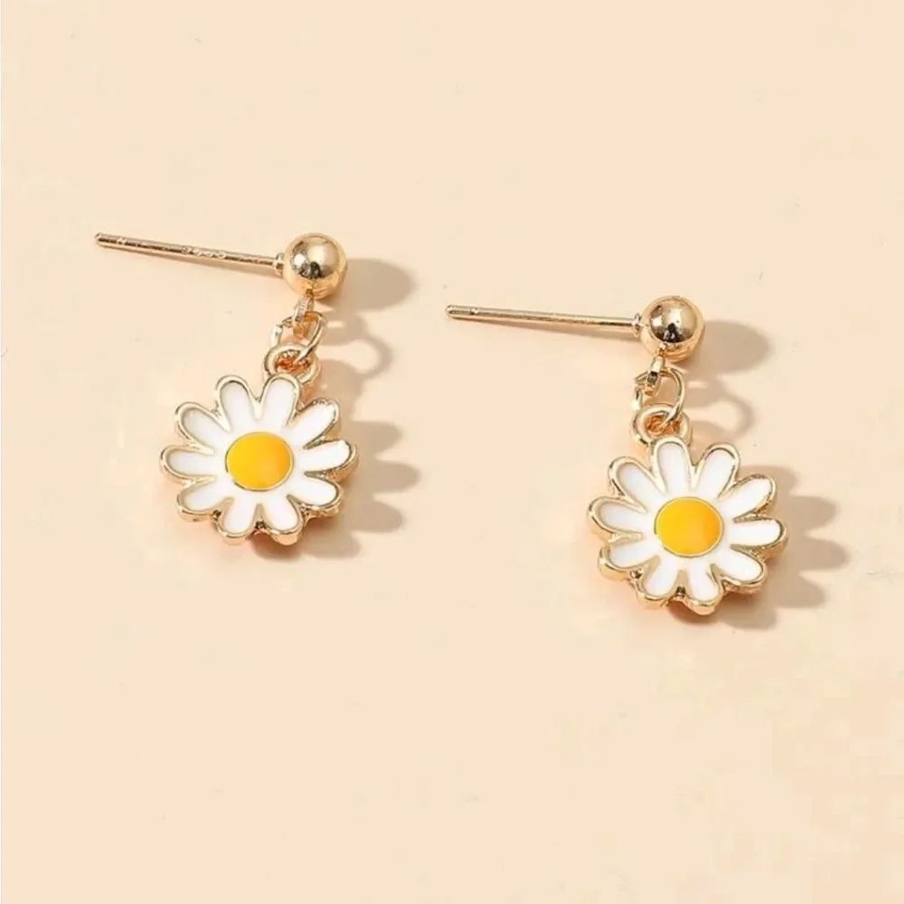 Daisy Drop Earrings